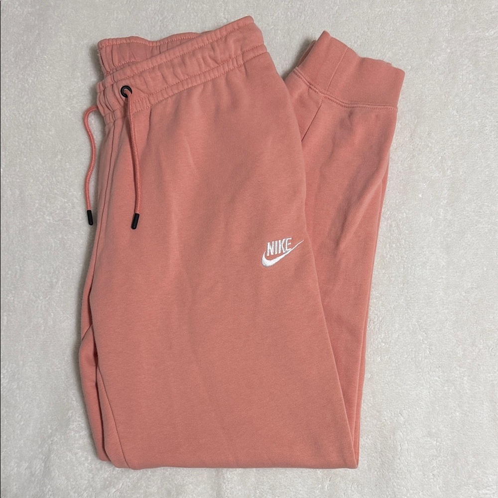 Nike Sweatpants